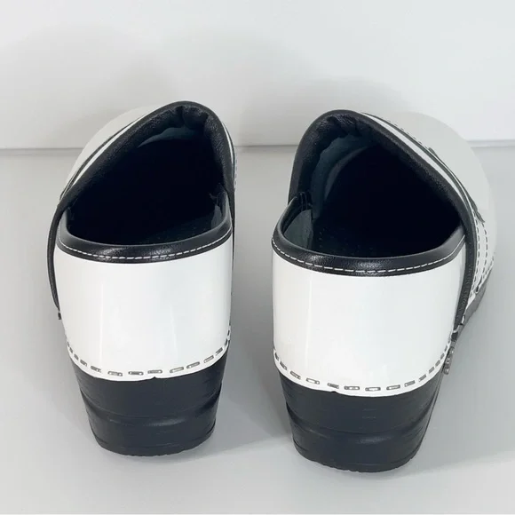 KOI SANDITA Women’s EU 36 US 5.5 White Clogs